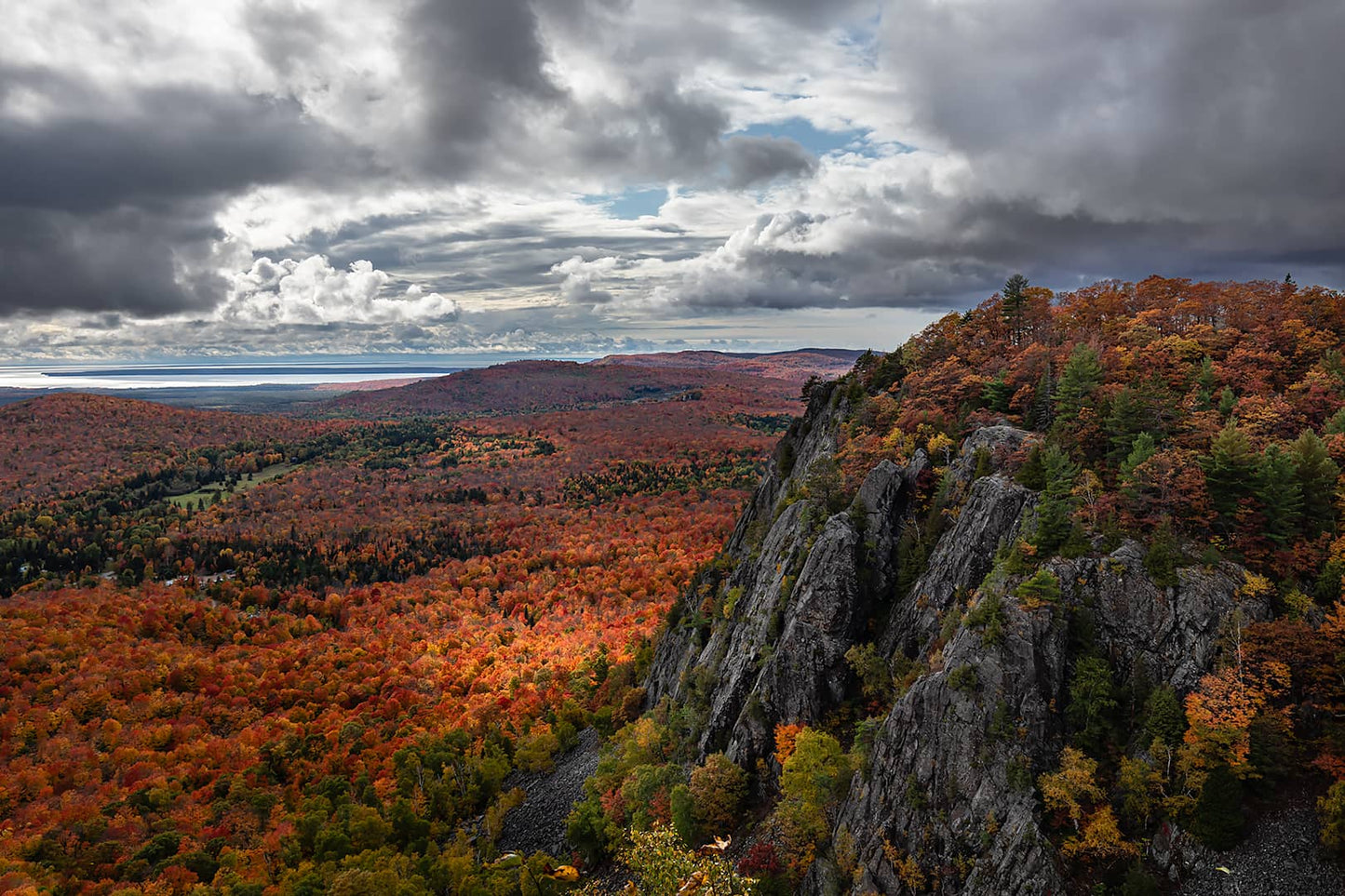 Robertson Cliffs