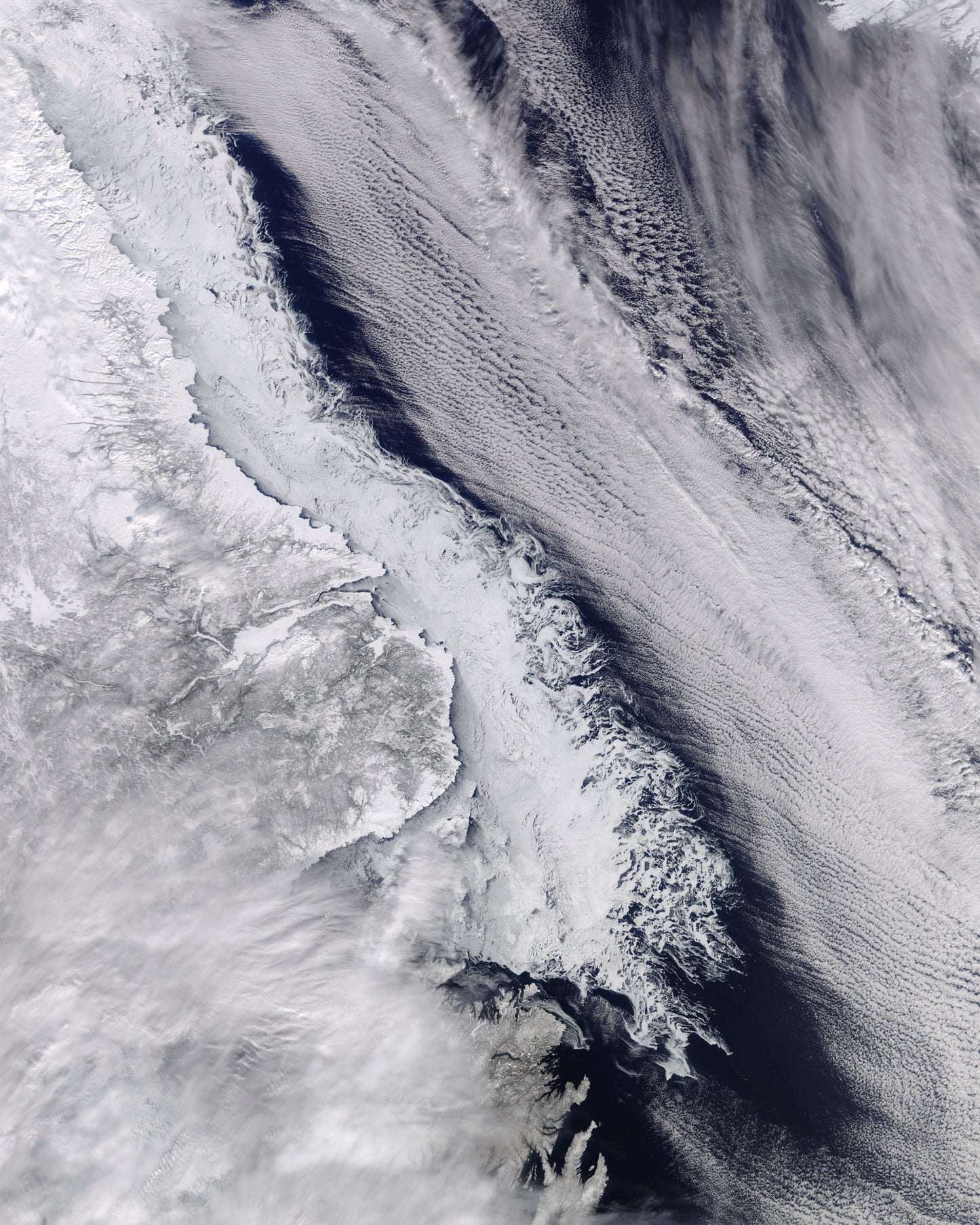 Sea Ice Along the Coast of Labrador